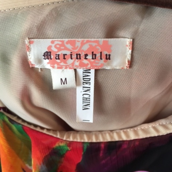 Marineblu Shoulder Top - Picture 4 of 5